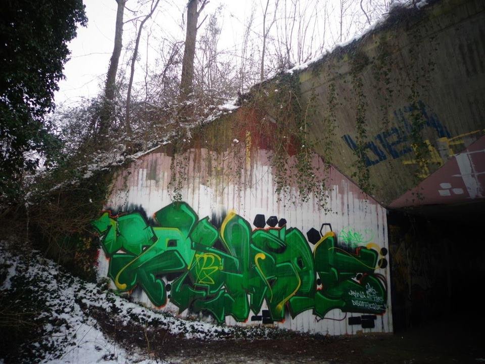 Graffiti Wall in Freiburg - Photo by Handkante - rambo, freiburg, green