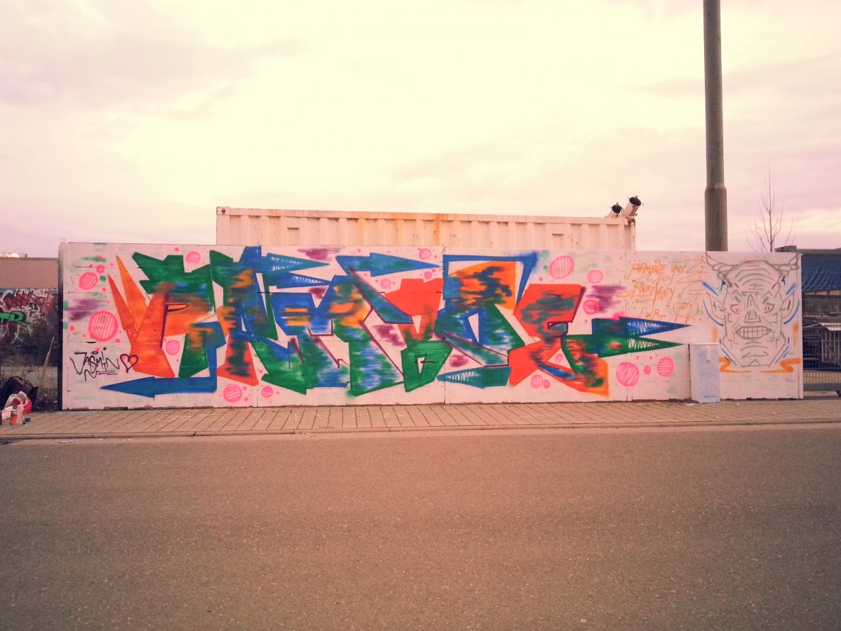 Graffiti Wall in Karlsruhe - Photo by Handkante - ramboe, rambo, rambs