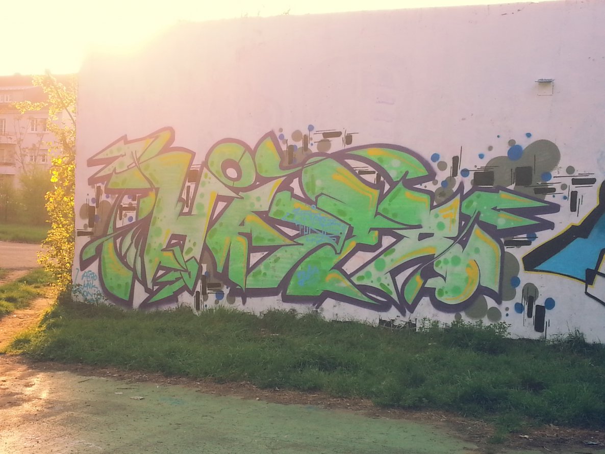 Graffiti Wall in Karlsruhe - Photo by Handkante - hazer, 420