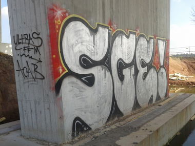 Graffiti Wall - Photo by Handykamera - SGE, Sge, H3