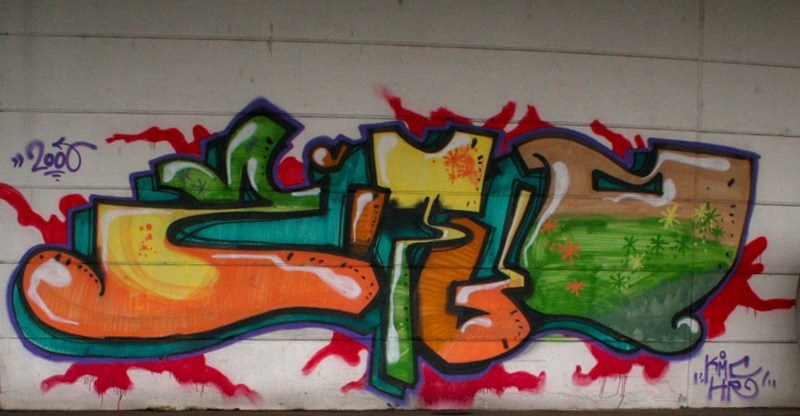 Graffiti Wall - Photo by HansFirlefanz - zitro, zitrone, rwrz