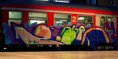Graffiti Train - Photo by HansFirlefanz - zitro, kmc, hr
