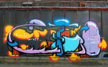 Graffiti Wall - Photo by HansFirlefanz - zitro, zitrone, kmc