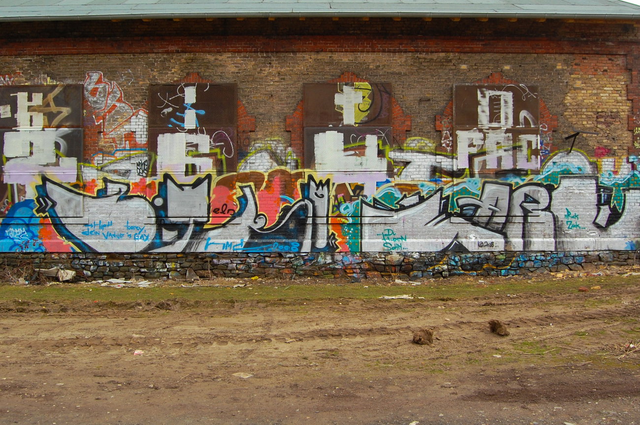 Graffiti Wall - Photo by HansFirlefanz - zitro, kmc, hr