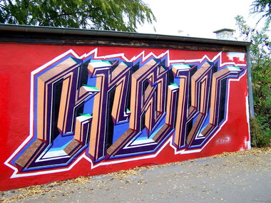 Graffiti Wall - Photo by HansFirlefanz - cru, crew, crue