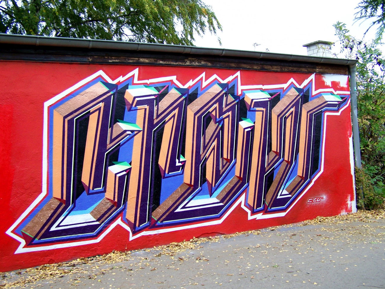 Graffiti Wall - Photo by HansFirlefanz - cru, crew, crue