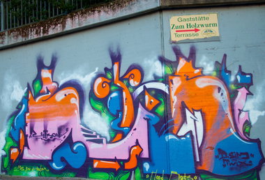 Graffiti Wall - Photo by HansFirlefanz - zitrone, zitro, rwrz