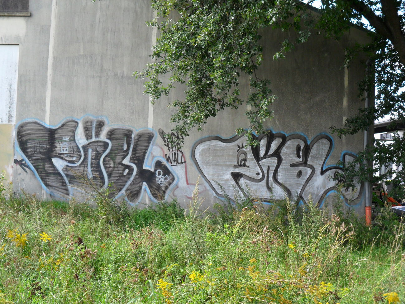 Graffiti Wall - Photo by HansGhetto