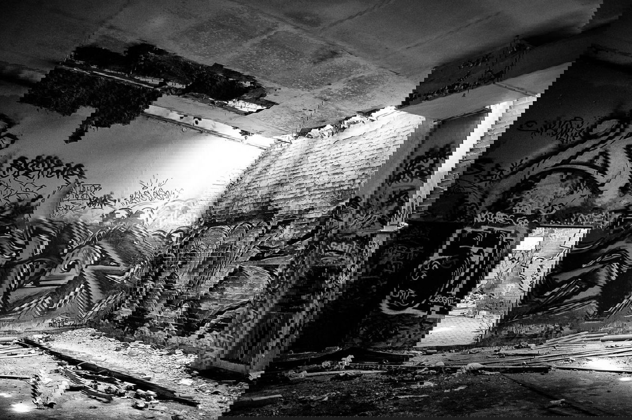 Graffiti Bombing - Photo by HansMeiser