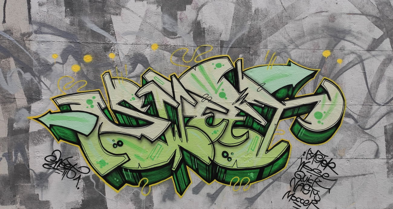 Graffiti Wall - Photo by Hansa82 - SWEETsweetnsa, crew (2022)