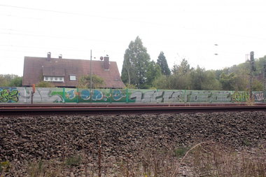 Graffiti Bombing - Photo by HarrySpotter - Münster
