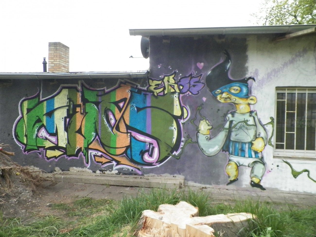 Graffiti Wall - Photo by HarzPiraten - Muas, Eros, Heis (2015)