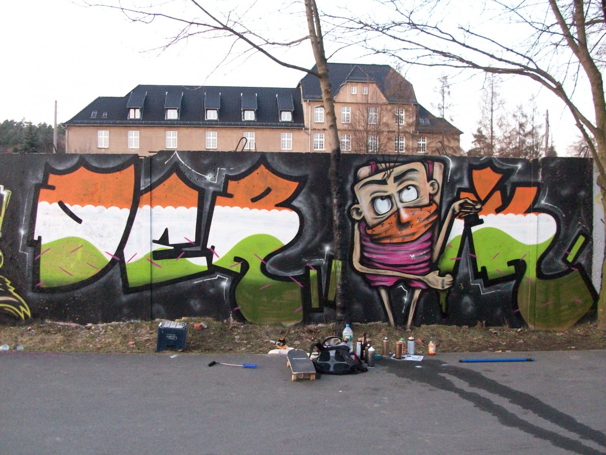 Graffiti Wall in Quedlinburg - Photo by HarzPiraten - Derik, Heis (2011)