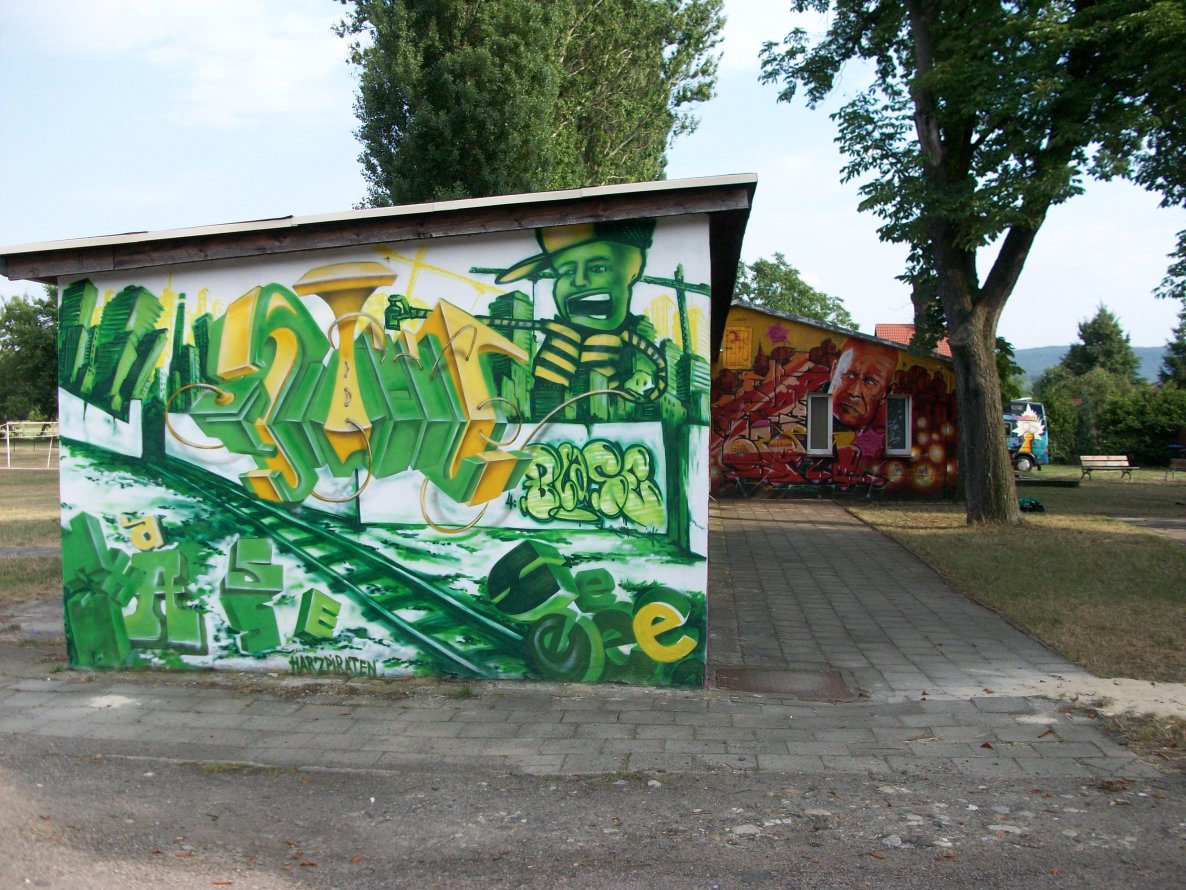Graffiti Wall in Thale - Photo by HarzPiraten - Heis, Dekor, Häze (2012)