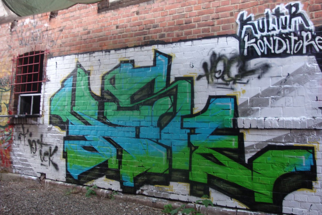 Graffiti Wall in Nordhausen - Photo by HarzPiraten - Hose, Huse (2012)