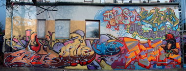 Graffiti Wall - Photo by HarzPiraten - Idiot, Heis, Dick (2006)