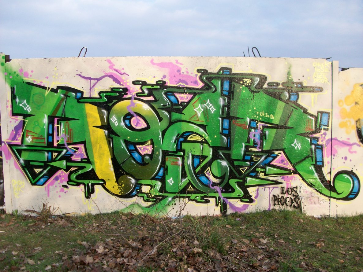 Graffiti Wall in Bad Grund - Photo by HarzPiraten - Heis, Rozer, Ezor (2013)