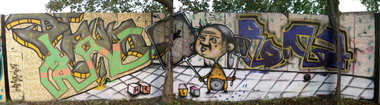 Graffiti Wall - Photo by HarzPiraten - Blümchen, Zois, Frak (2011)