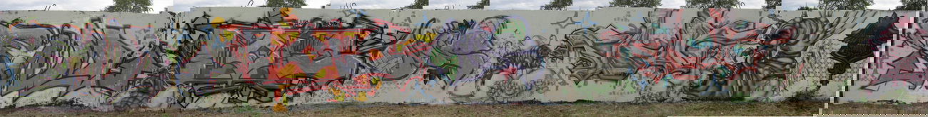 Graffiti Wall in Quedlinburg - Photo by HarzPiraten (2009)
