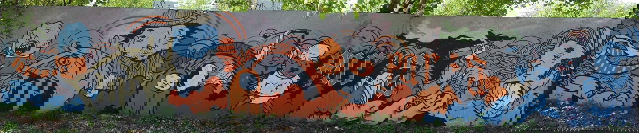 Graffiti Wall in Quedlinburg - Photo by HarzPiraten - Heis, Dino, Paris (2009)