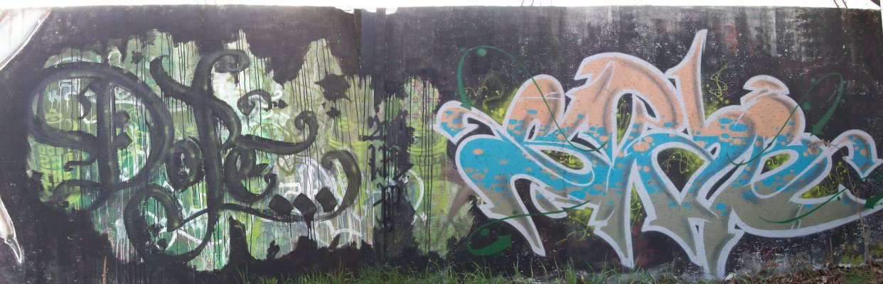 Graffiti Wall - Photo by HarzPiraten - Dope, Heis, Spar (2011)