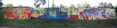 Graffiti Wall in Merseburg (Saale) - Photo by HarzPiraten - Resor, Heis, Kasm (2004)