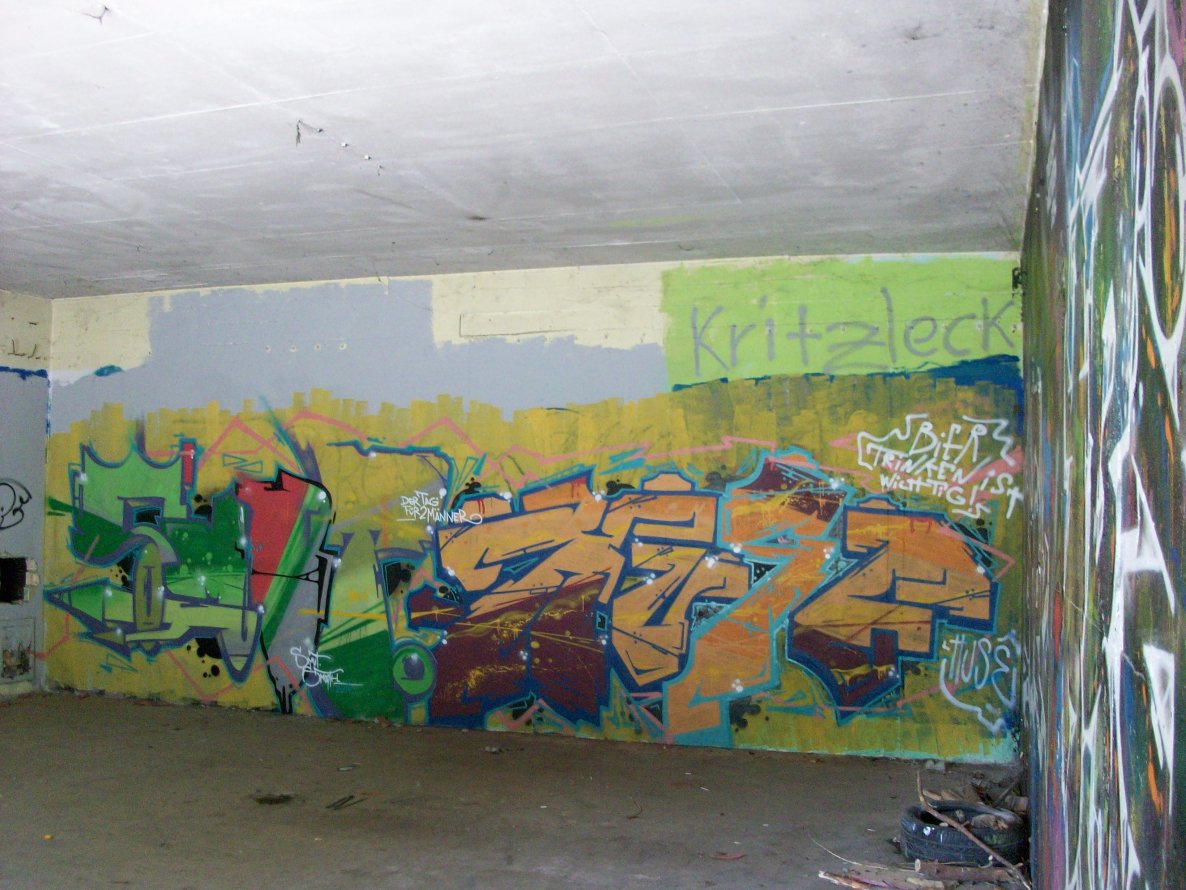Graffiti Wall - Photo by HarzPiraten - Smut, Huse, LPA (2014)