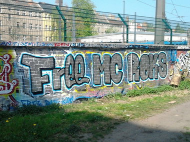 Graffiti Wall - Photo by Hauswart1120 - Free, MC, ROKS (2015)