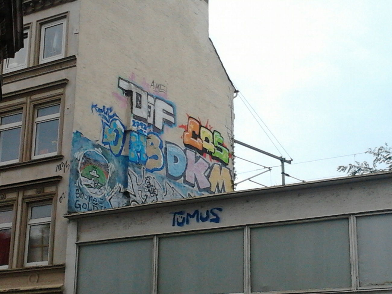 Graffiti Bombing in Hamburg - Photo by Hauswart1120 - DKM