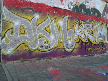 Graffiti Wall in Berlin - Photo by Hauswart1120 - DKM, NEWTON, NUTON