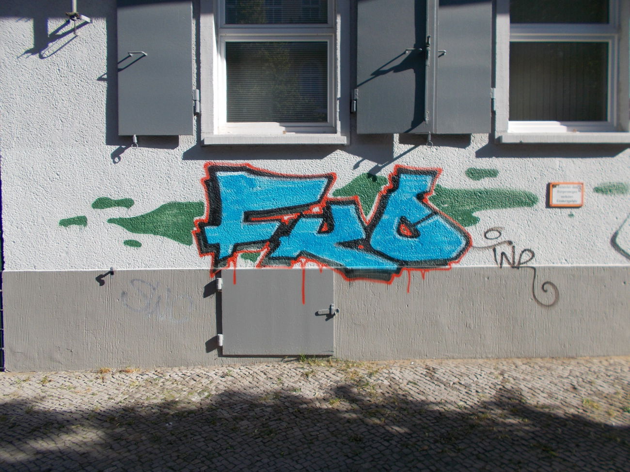 Graffiti Bombing in Berlin - Photo by Hauswart1120 - FKO (2015)