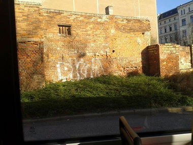 Graffiti Bombing in Magdeburg - Photo by Hauswart1120 - DKM