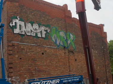 Graffiti Bombing in Berlin - Photo by Hauswart1120 - INAF, MRX, ICA