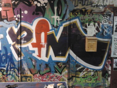 Graffiti Wall in Berlin - Photo by Hauswart1120 - PFM, ART, ALPAY (2016)