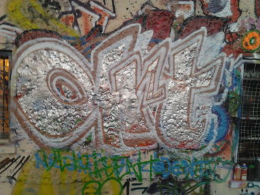 Graffiti Bombing in Berlin - Photo by Hauswart1120 - ART, 2K, TUKAY (2014)