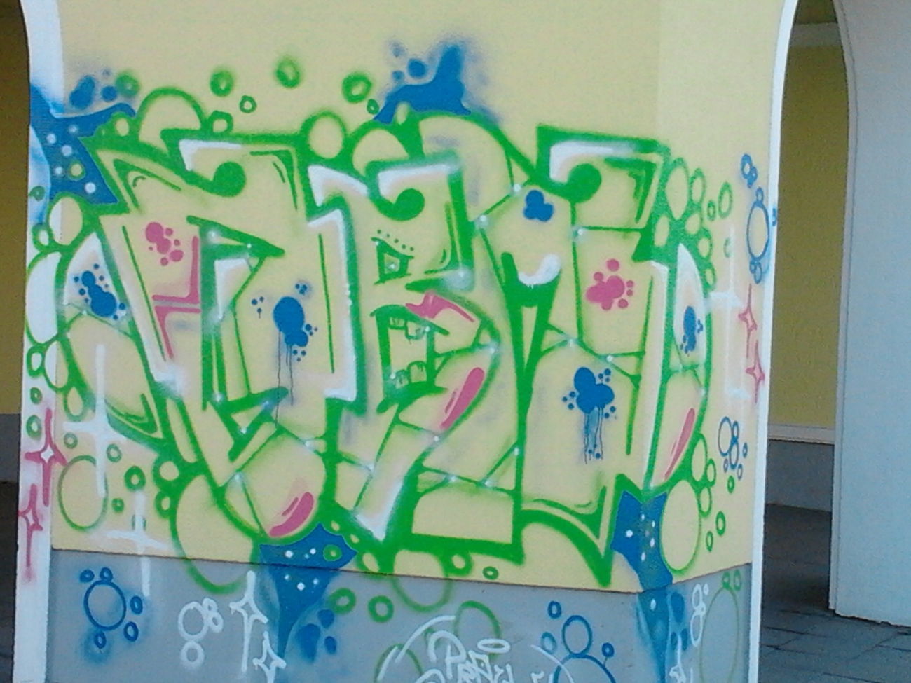 Graffiti Bombing in Berlin - Photo by Hauswart1120 - QBM, PRACK, PRAC (2014)