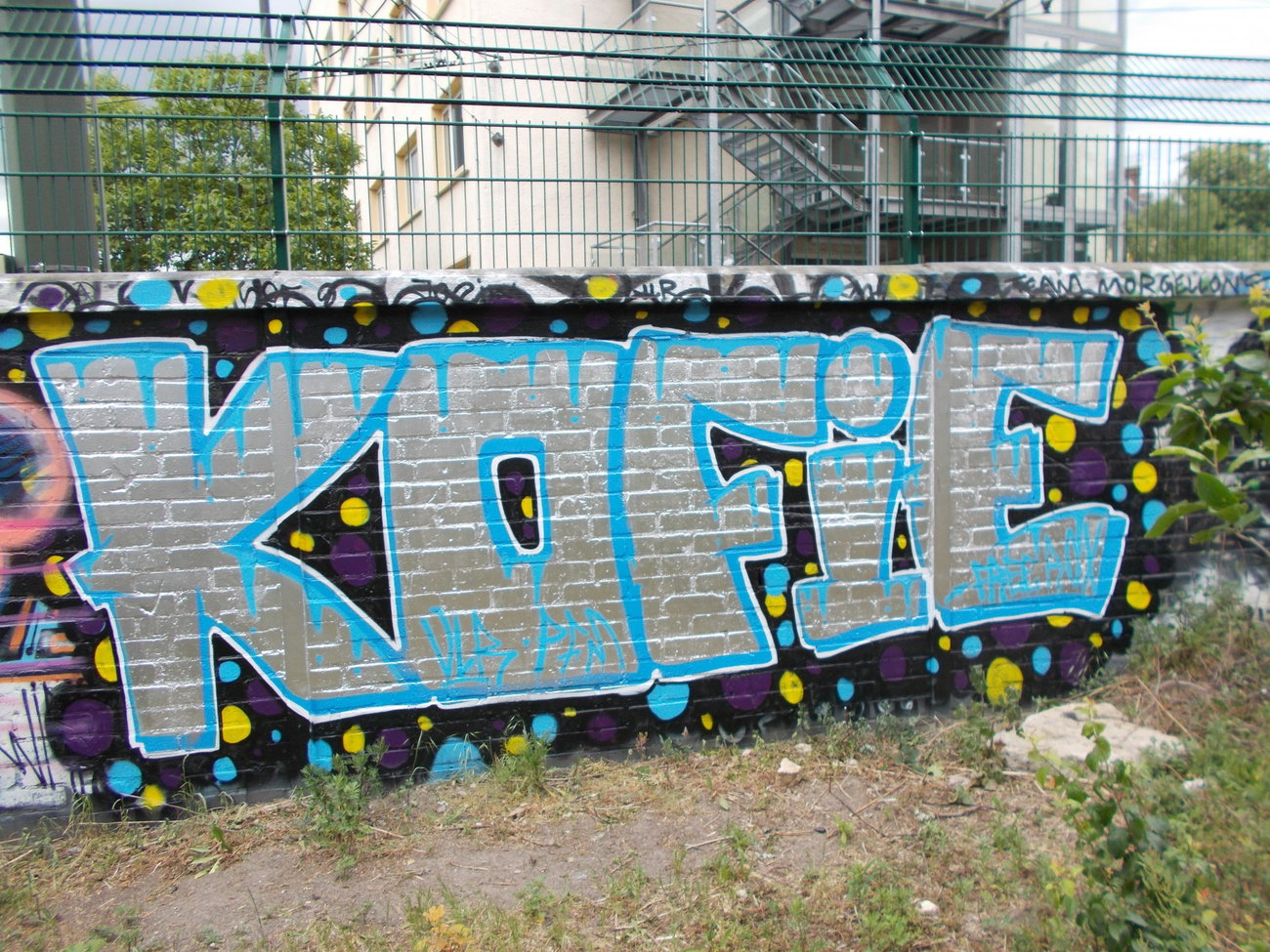 Graffiti Wall in Berlin - Photo by Hauswart1120 - KOFIE, KOPHEY, PFM (2015)