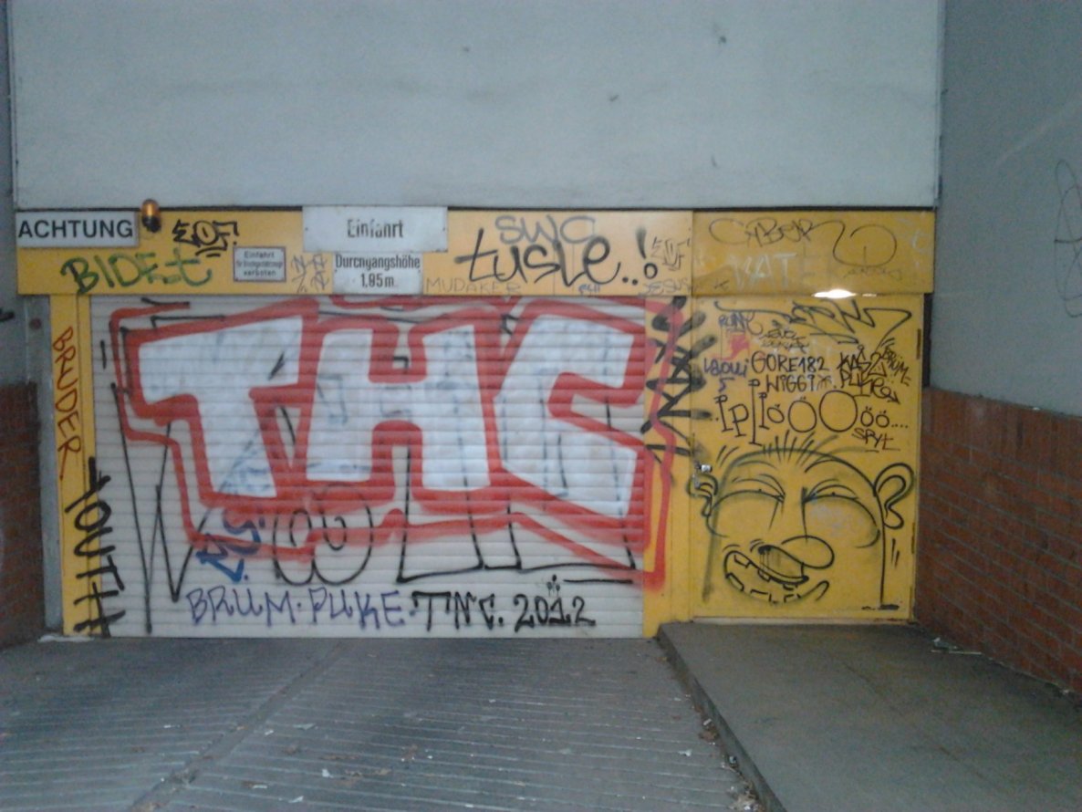 Graffiti Artwork - Photo by Hauswart1120