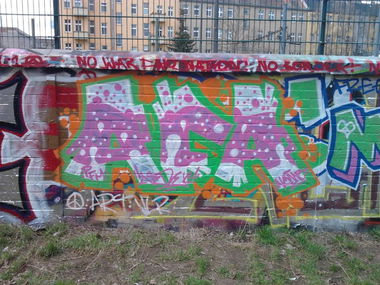 Graffiti Bombing - Photo by Hauswart1120 - ANTIFA, AFA, 161 (2015)