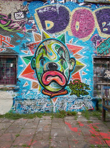 Graffiti Wall in Berlin - Photo by Hauswart1120 - DMARK, JOKER, DFG (2015)