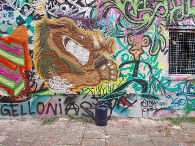 Graffiti Wall in Berlin - Photo by Hauswart1120 - DMARK (2015)