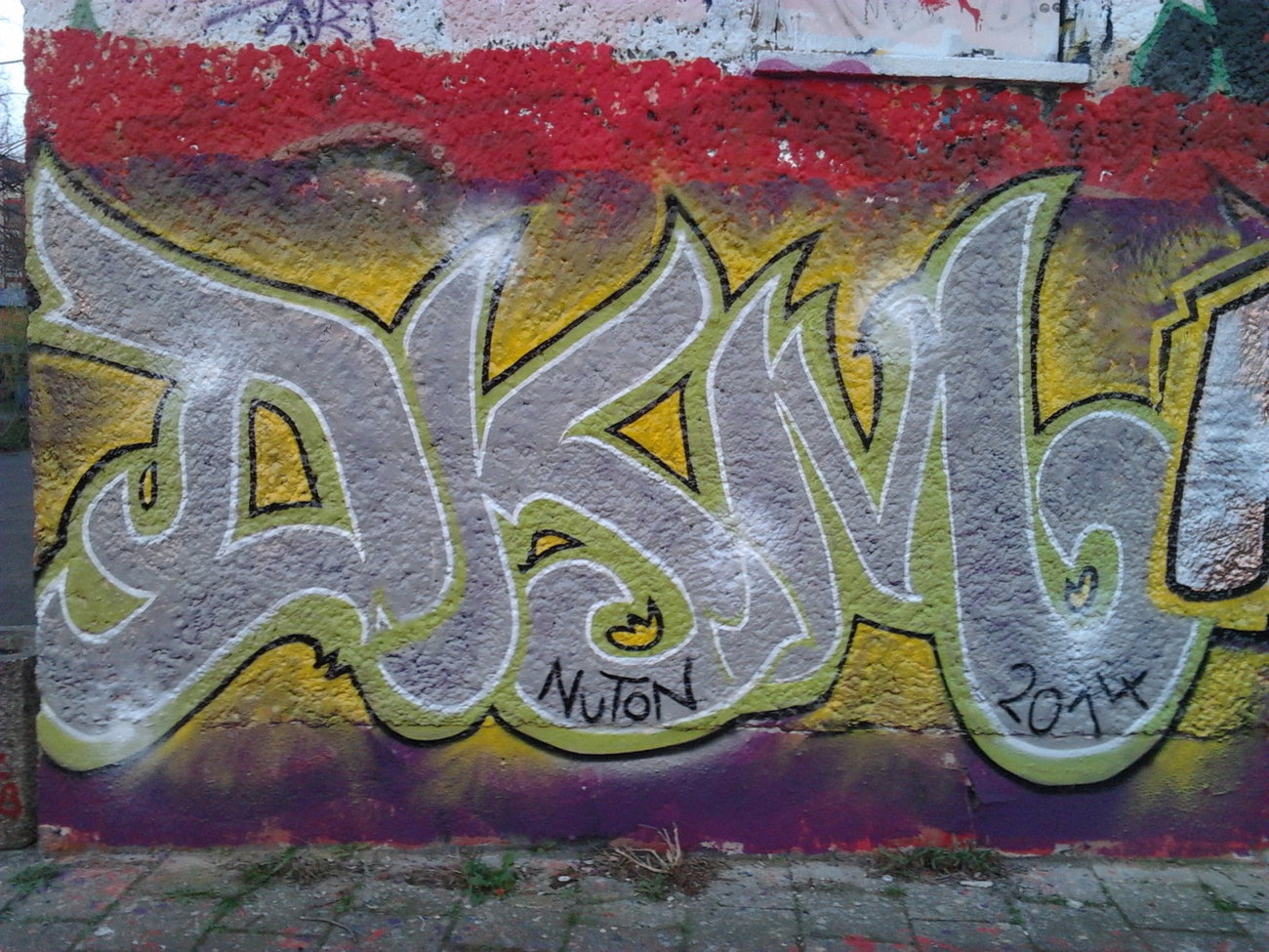 Graffiti Wall in Berlin - Photo by Hauswart1120 - DKM, NUTON, NEWTON (2014)