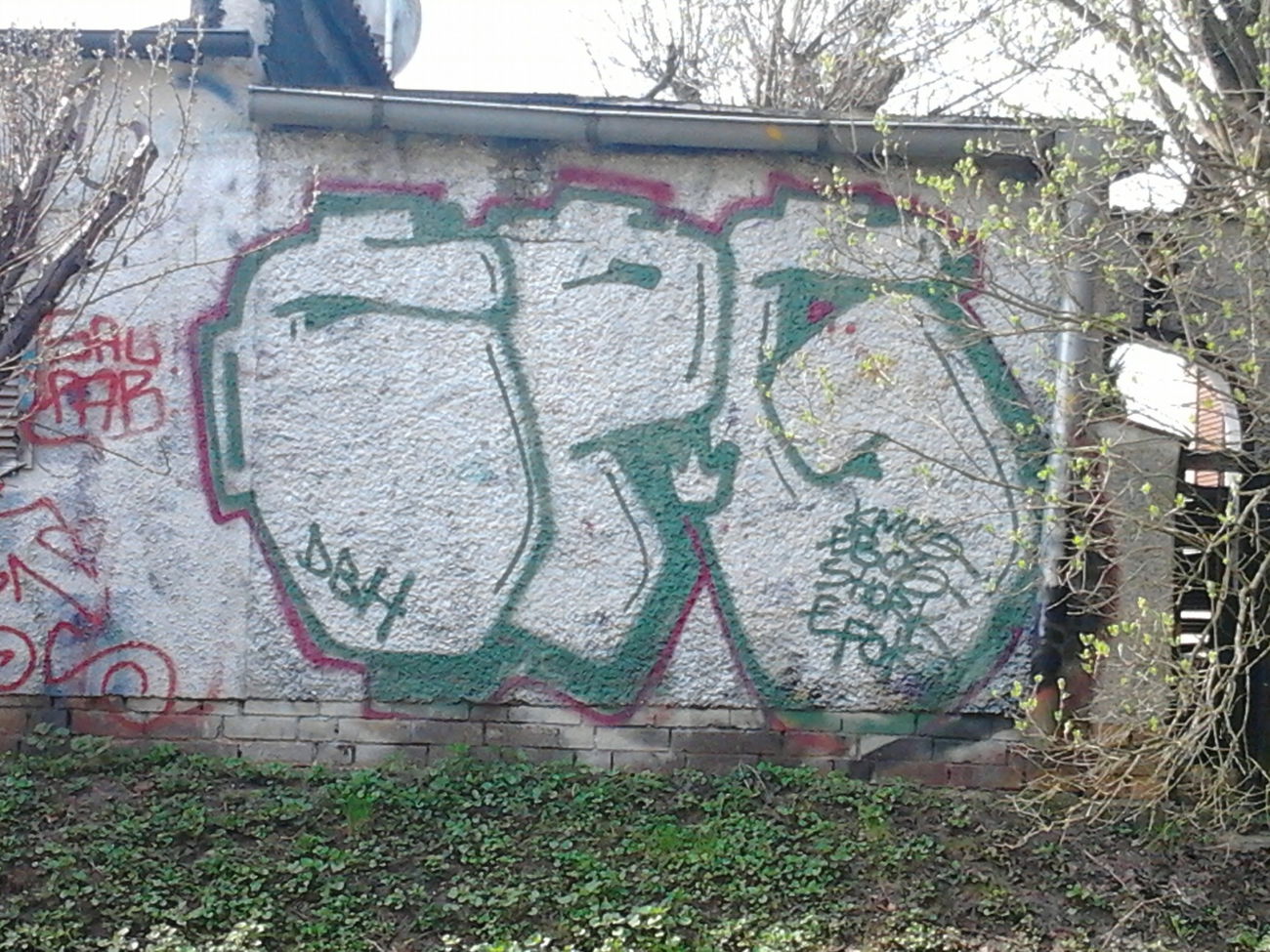Graffiti Bombing in Berlin - Photo by Hauswart1120 - CPG, DBH, KMOS