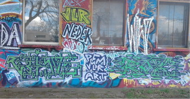 Graffiti Wall - Photo by Hauswart1120 - WISOE, ROX, FREE (2015)