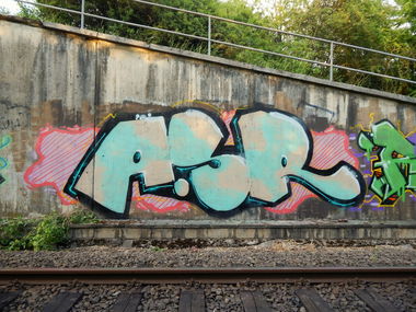 Graffiti Wall - Photo by HavanaClub - asr, spur, teik