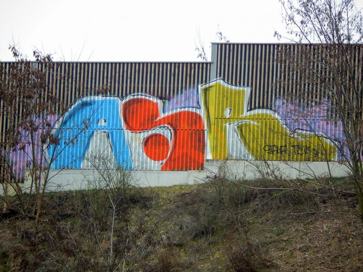 Graffiti Bombing - Photo by HavanaClub - asr, teik, spur