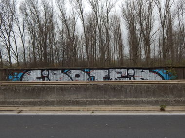 Graffiti Wall - Photo by HavanaClub - ciro, teik, asr