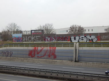 Graffiti Wall - Photo by HavanaClub - usm, hoke, rodeo