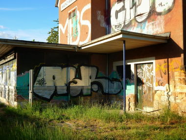 Graffiti Bombing - Photo by HavanaClub - asr, teik, spur