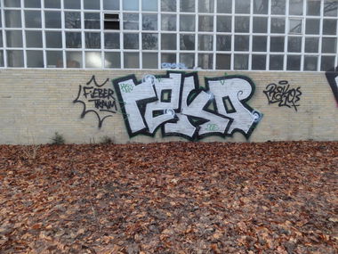 Graffiti Bombing - Photo by Heisenboss - Reko, KPS